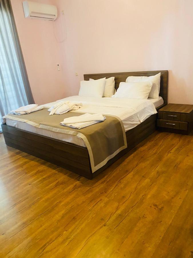 Sanny Villa Grigoleti Buitenkant foto
